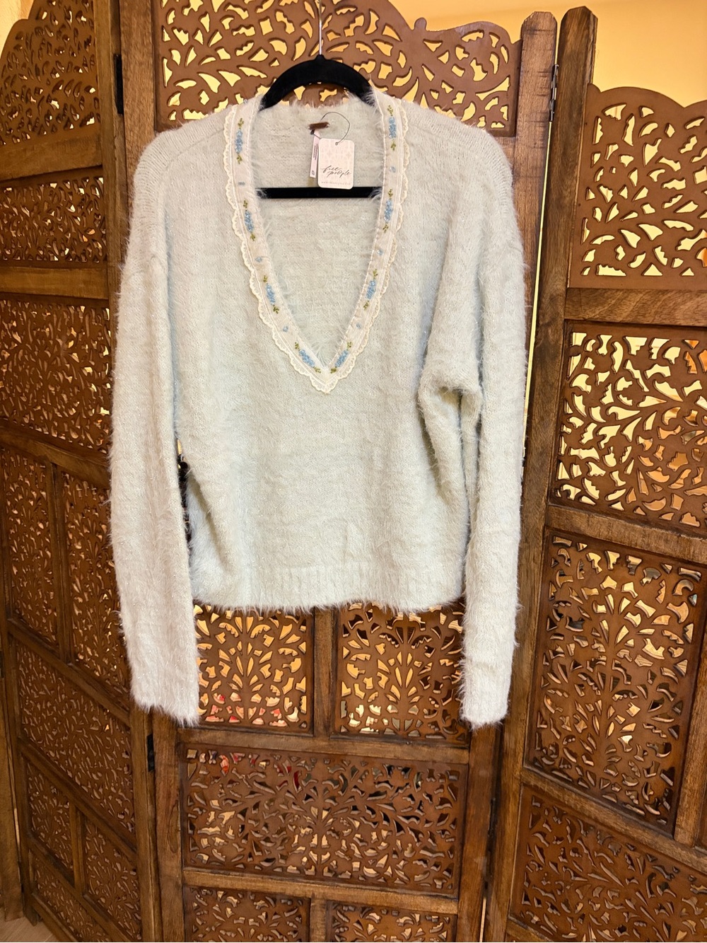 NWT Free People Snow Angel Pullover in Matcha Latte reg $148 size XL - Picture 3 of 8